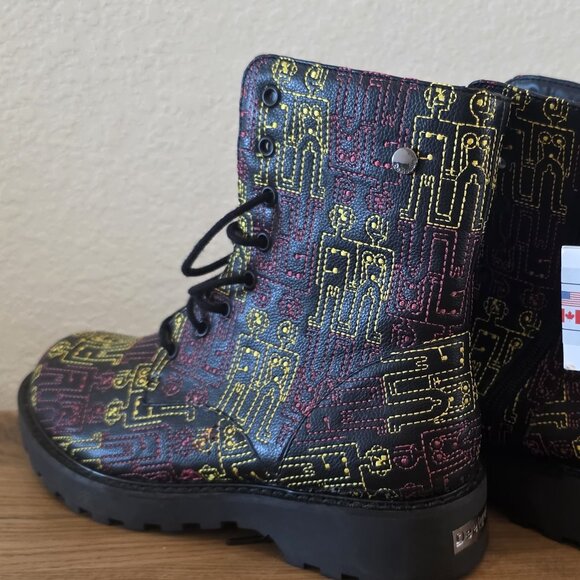 Desigual Combat Boots – Robots Print – Size 37 / US 6.5 – NWT - Picture 1 of 5